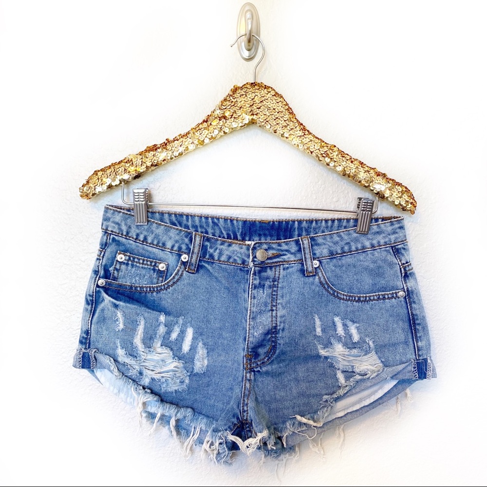 Vestique Destroyer Distressed Denim Jean Shorts